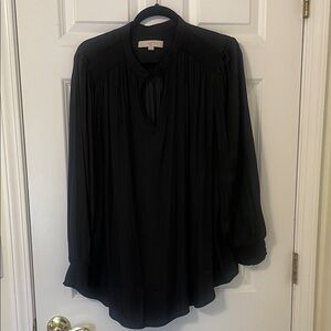 LOFT Plus Women's Black Long Sleeve Top 20